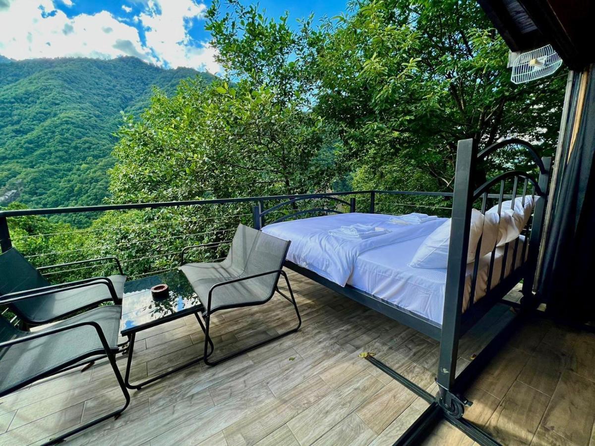 Woodpecker Georgia Hotell Batumi Eksteriør bilde