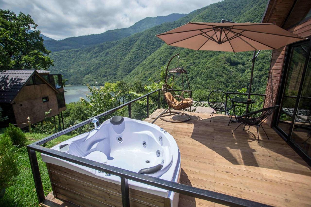 Woodpecker Georgia Hotell Batumi Eksteriør bilde