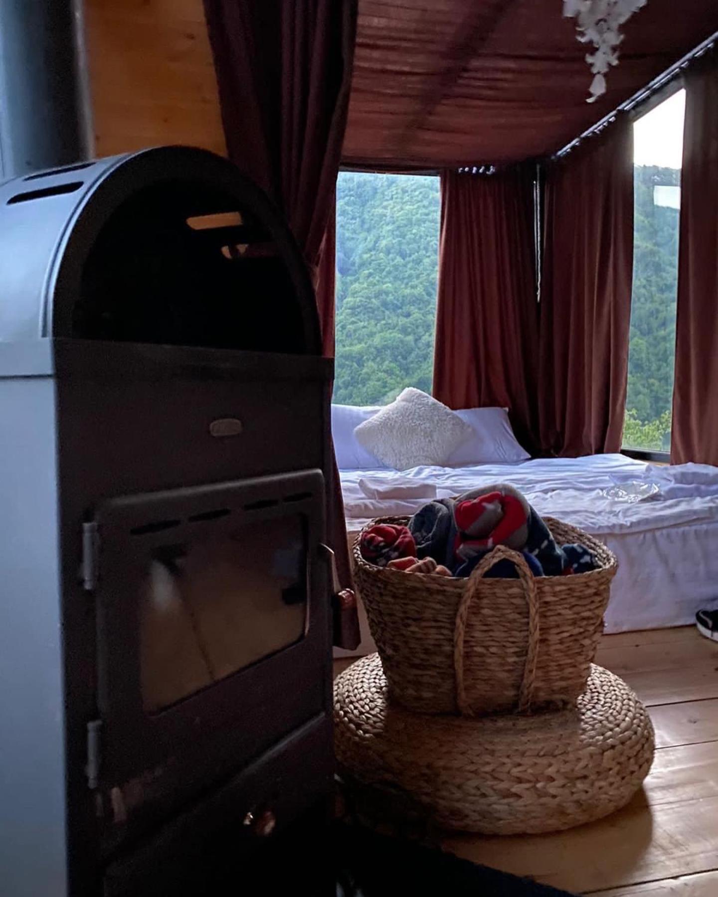 Woodpecker Georgia Hotell Batumi Eksteriør bilde