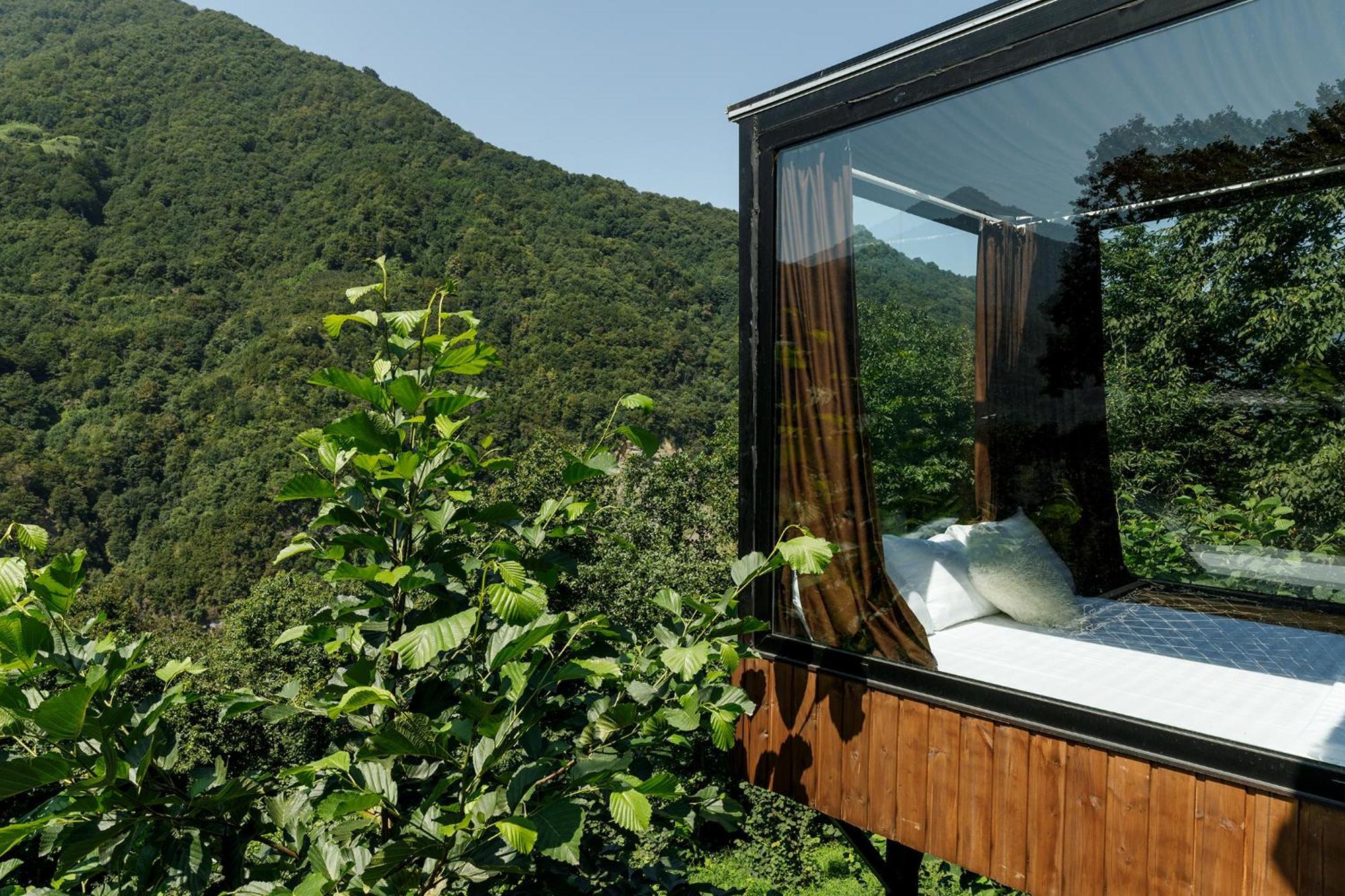 Woodpecker Georgia Hotell Batumi Eksteriør bilde