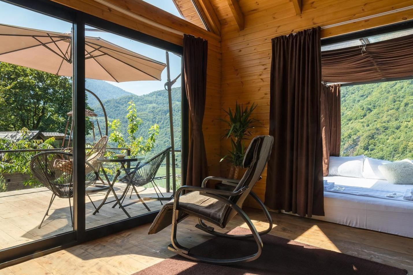 Woodpecker Georgia Hotell Batumi Eksteriør bilde
